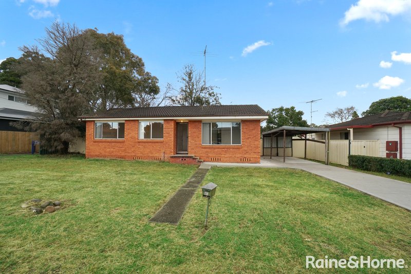 16 Denzil Avenue, St Clair NSW 2759