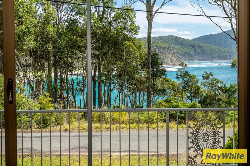 16 Depot Beach Road, Depot Beach NSW 2536