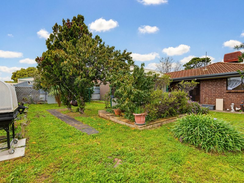 Photo - 16 Derek Crescent, Morphett Vale SA 5162 - Image 13