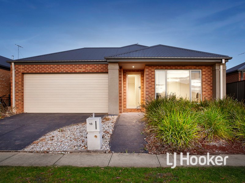 16 Derham Drive, Point Cook VIC 3030