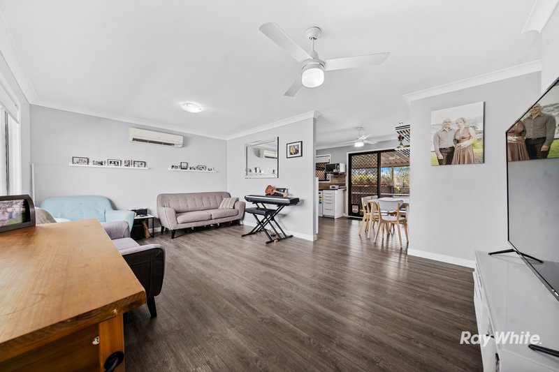 Photo - 16 Devine Street, Marsden QLD 4132 - Image 5