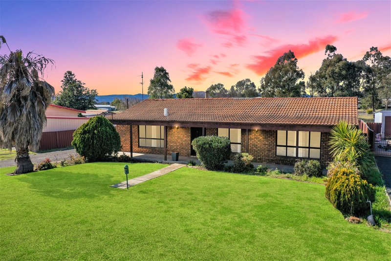 16 Dewhurst Street, Quirindi NSW 2343