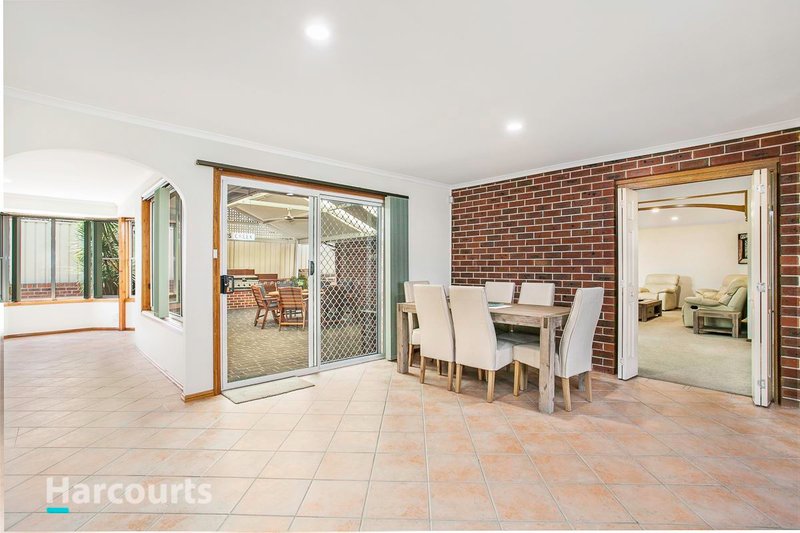 Photo - 16 Diamantina Close, St Clair NSW 2759 - Image 5