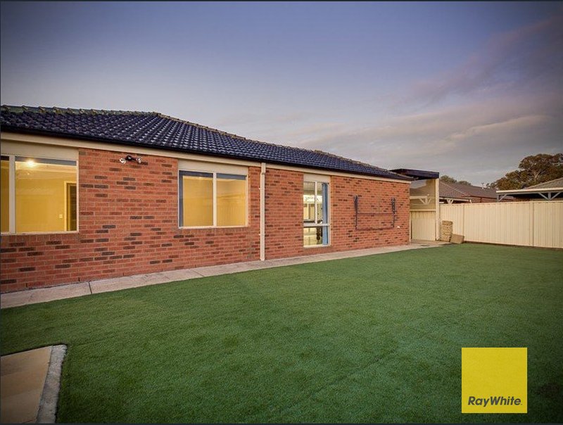 Photo - 16 Diana Drive, Werribee VIC 3030 - Image 19