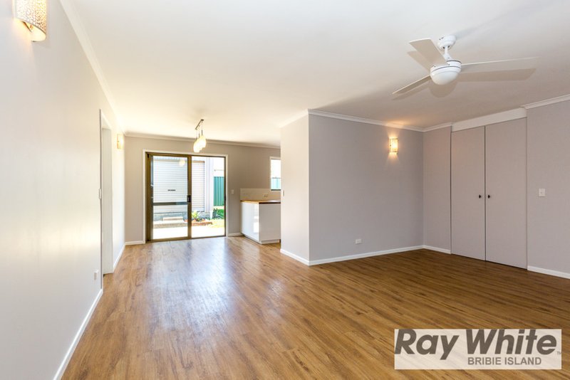 Photo - 16 Dianthus Avenue, Banksia Beach QLD 4507 - Image 4