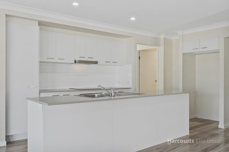 Photo - 16 Diddams Close, Redbank Plains QLD 4301 - Image 5