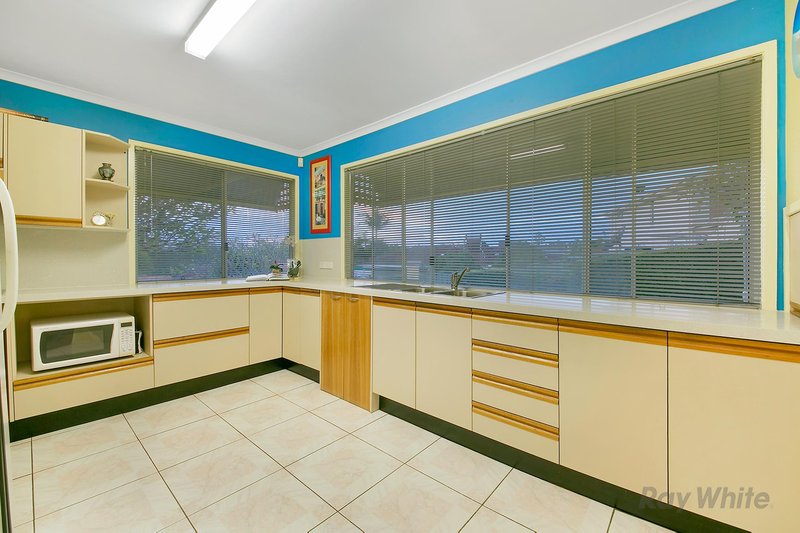 Photo - 16 Dome Street, Eight Mile Plains QLD 4113 - Image 3