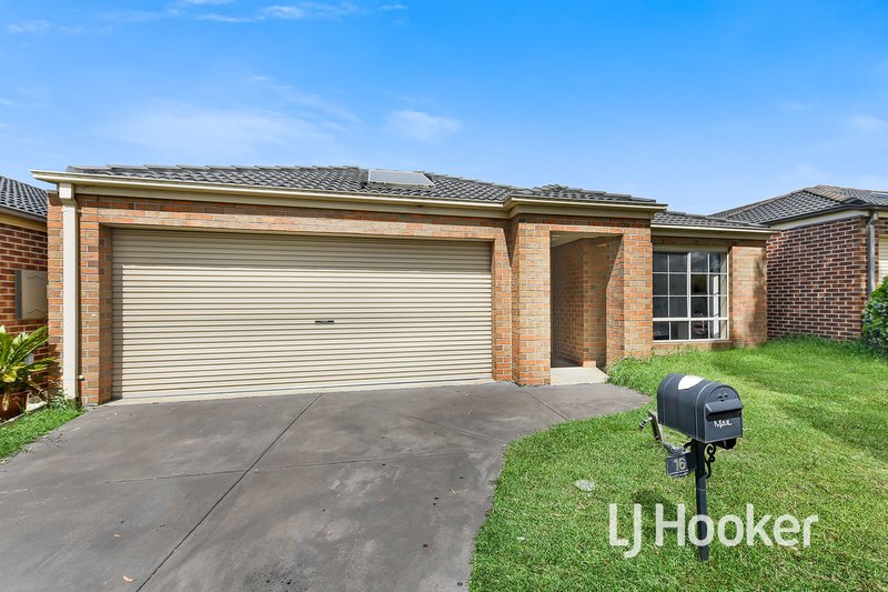 Photo - 16 Domino Way, Hampton Park VIC 3976 - Image 15