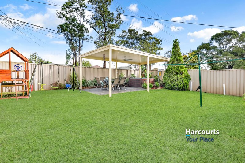 Photo - 16 Don Mills Avenue, Hebersham NSW 2770 - Image 11