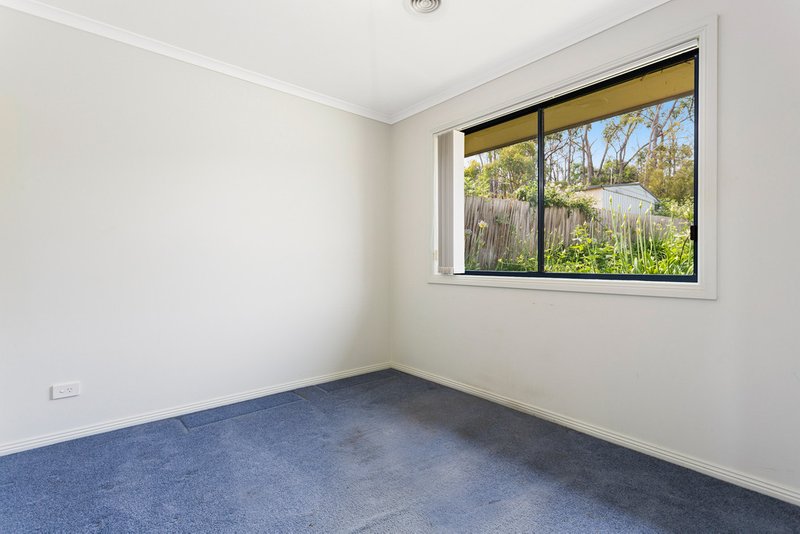 Photo - 16 Donday Court, Pakenham VIC 3810 - Image 7