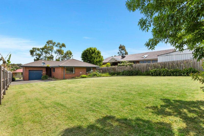 Photo - 16 Donday Court, Pakenham VIC 3810 - Image 10