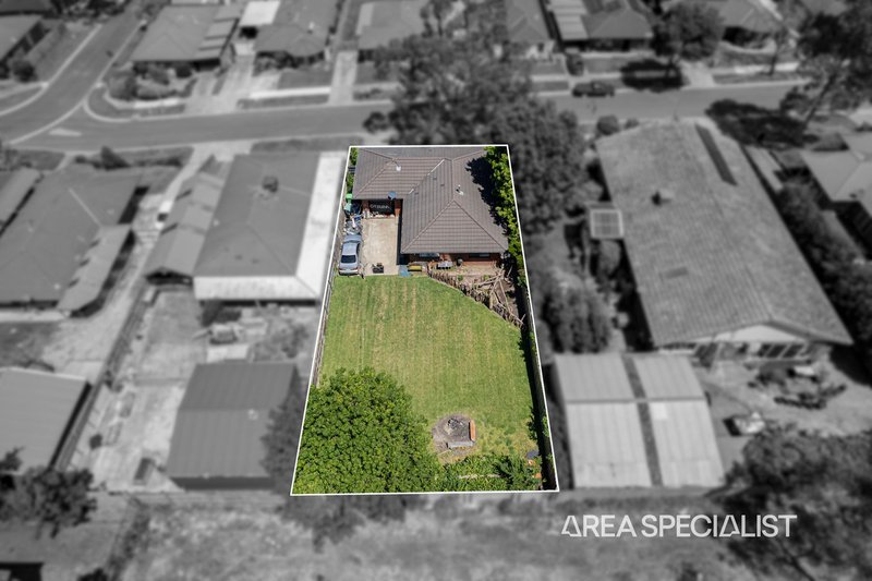 Photo - 16 Donday Court, Pakenham VIC 3810 - Image 3