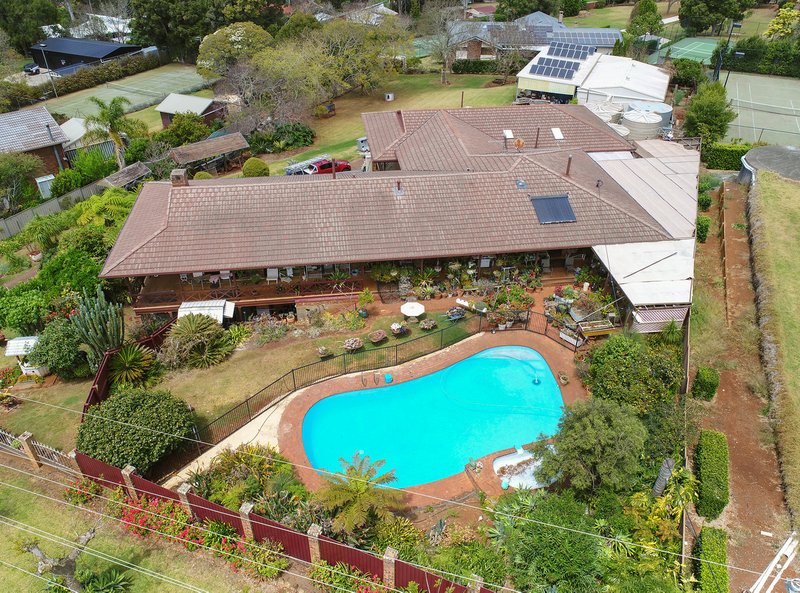 Photo - 16 Dorge Street, Middle Ridge QLD 4350 - Image 5