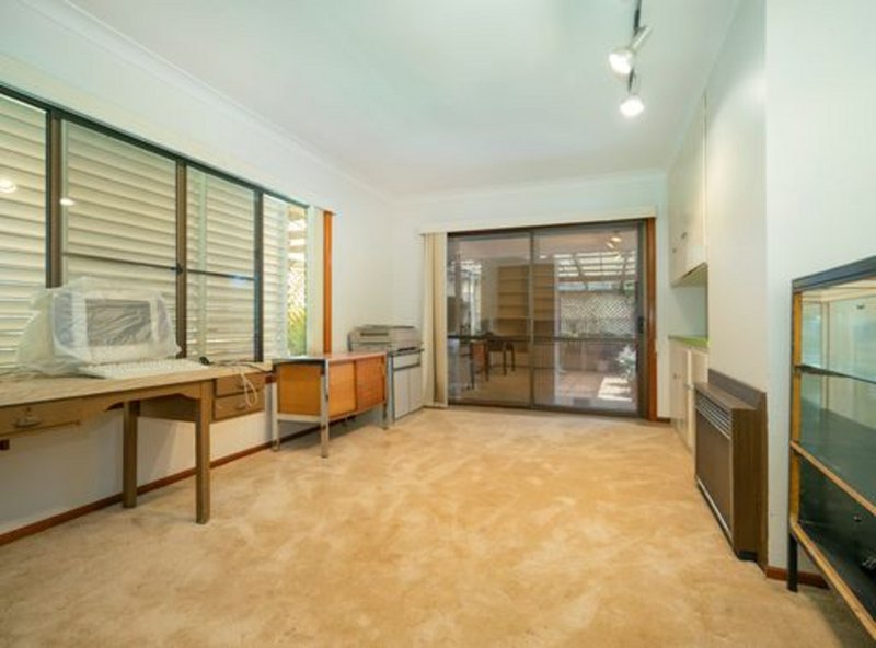 Photo - 16 Dorge Street, Middle Ridge QLD 4350 - Image 17