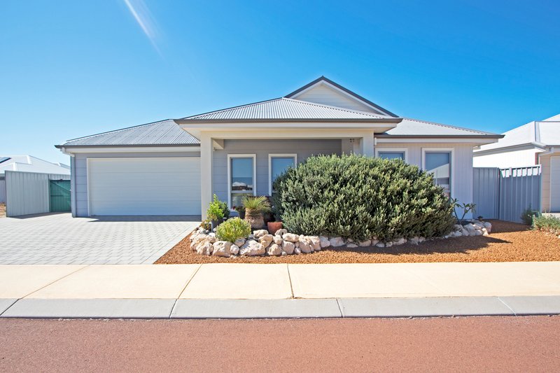 16 Dover Way, Jurien Bay WA 6516