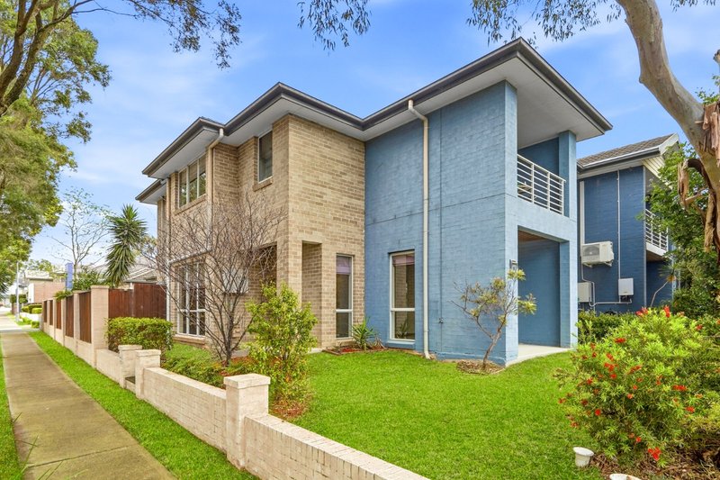 Photo - 16 Driftway Drive, Pemulwuy NSW 2145 - Image 1