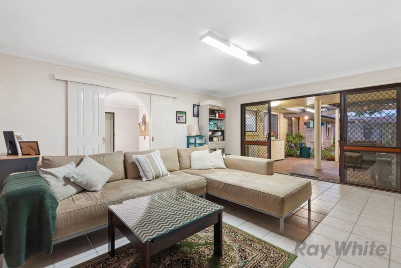 Photo - 16 Dromos Street, Eight Mile Plains QLD 4113 - Image 3