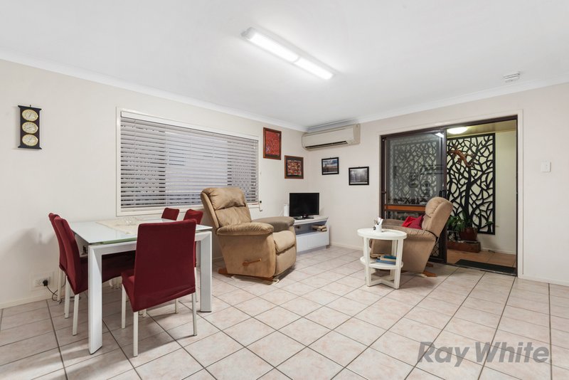 Photo - 16 Dromos Street, Eight Mile Plains QLD 4113 - Image 5