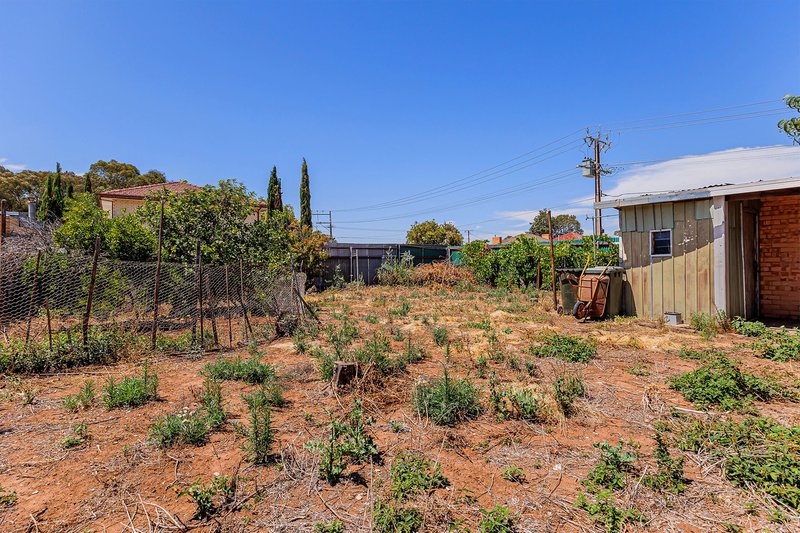 Photo - 16 Dudley Street, Mansfield Park SA 5012 - Image 15