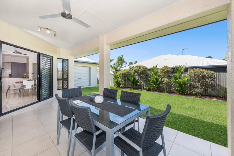 Photo - 16 Dugong Court, Bushland Beach QLD 4818 - Image 10