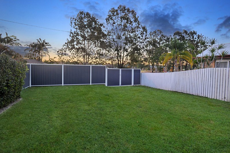 Photo - 16 Dundee Street, Bray Park QLD 4500 - Image 16