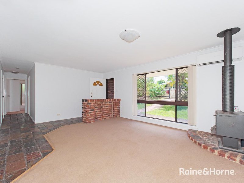 Photo - 16 Dunleath Street, Durack QLD 4077 - Image 6