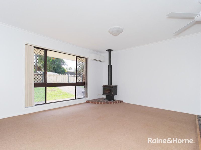 Photo - 16 Dunleath Street, Durack QLD 4077 - Image 7