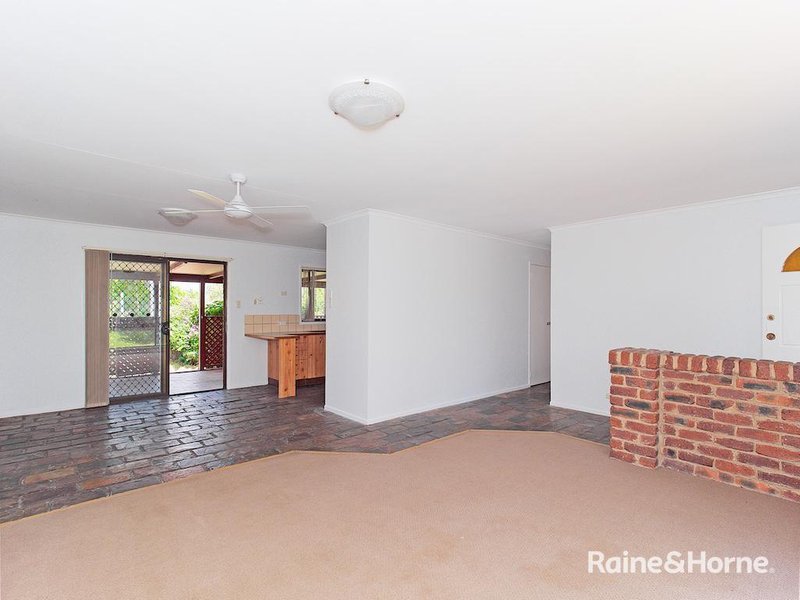 Photo - 16 Dunleath Street, Durack QLD 4077 - Image 8