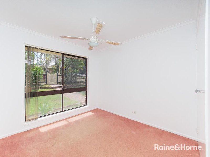 Photo - 16 Dunleath Street, Durack QLD 4077 - Image 13