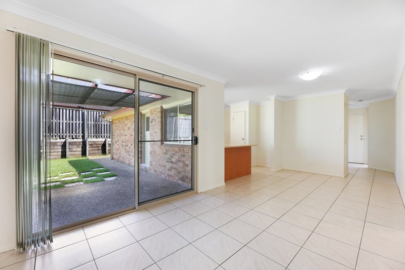 Photo - 16 Duranta Street, Ormeau QLD 4208 - Image 4