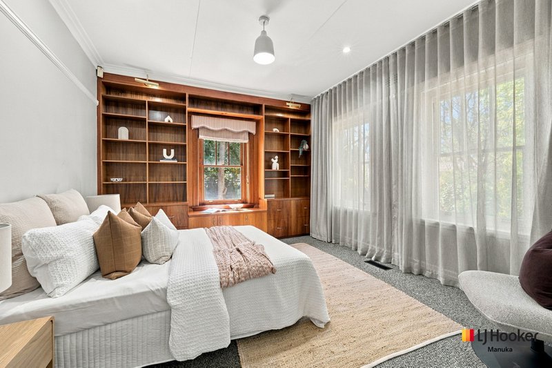 Photo - 16 Durville Crescent, Griffith ACT 2603 - Image 17
