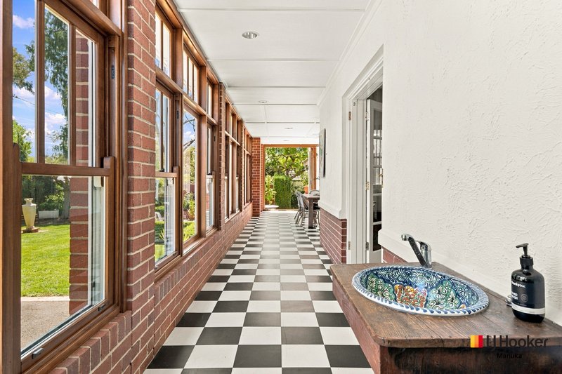 Photo - 16 Durville Crescent, Griffith ACT 2603 - Image 22