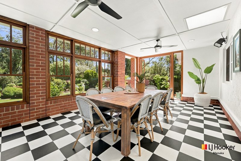 Photo - 16 Durville Crescent, Griffith ACT 2603 - Image 23