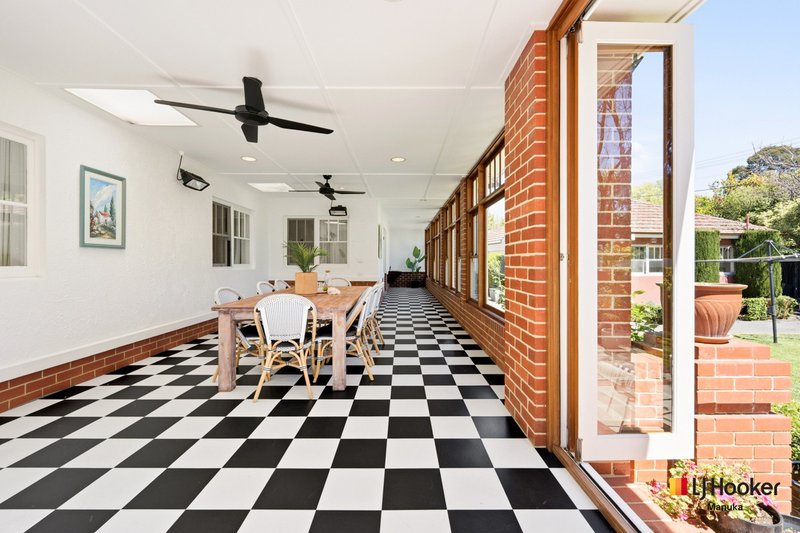 Photo - 16 Durville Crescent, Griffith ACT 2603 - Image 24