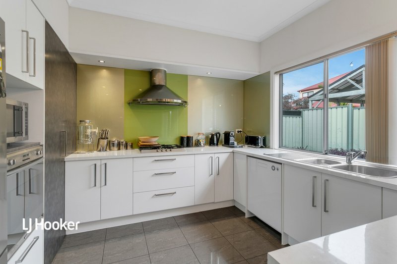 Photo - 16 Dutton Avenue, Mawson Lakes SA 5095 - Image 7