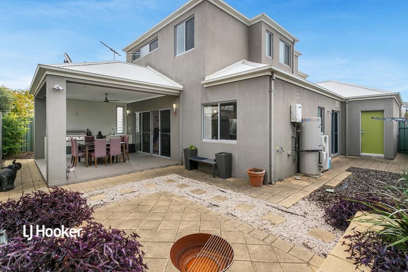 Photo - 16 Dutton Avenue, Mawson Lakes SA 5095 - Image 21