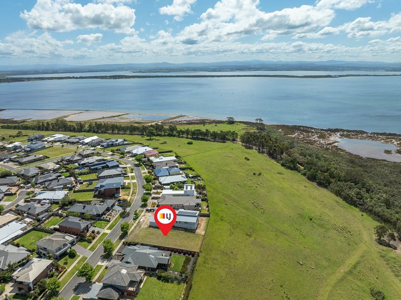 Photo - 16 Eagle Bay Terrace, Paynesville VIC 3880 - Image 2