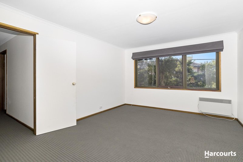 Photo - 16 Eastern Avenue, Doncaster VIC 3108 - Image 6