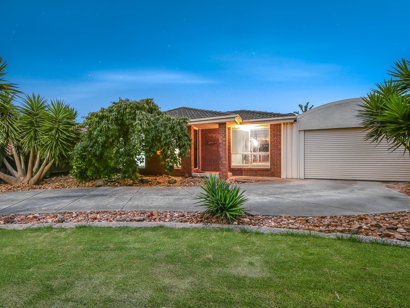 Photo - 16 Eclipse Court, Hampton Park VIC 3976 - Image 24