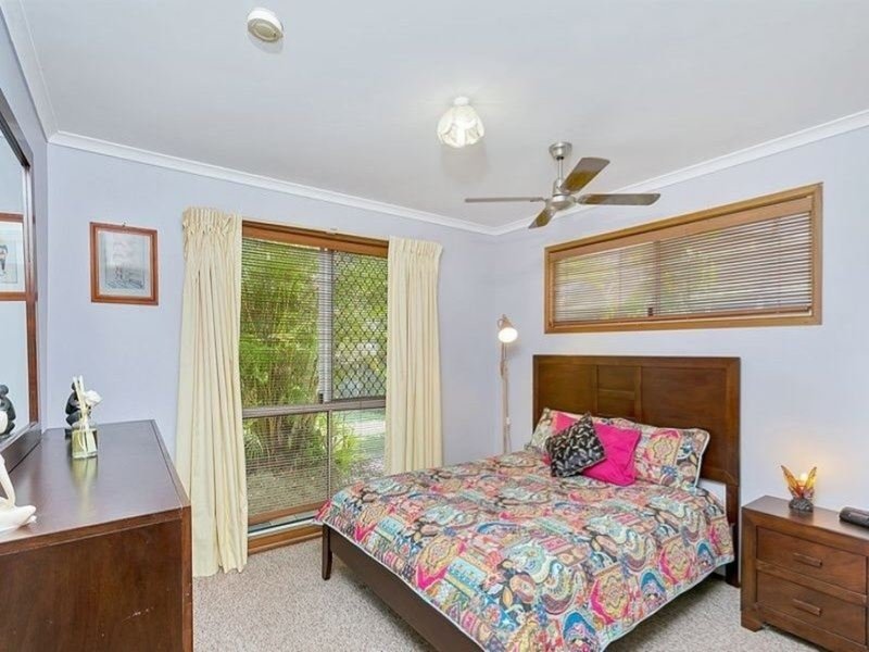 Photo - 16 Eddy Street, Clifton Beach QLD 4879 - Image 16