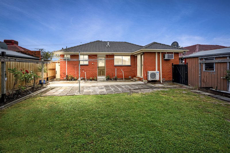 Photo - 16 Edith Street, Noble Park VIC 3174 - Image 12