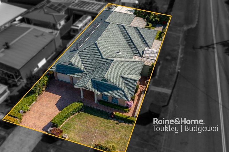 Photo - 16 Eighth Avenue, Toukley NSW 2263 - Image 15