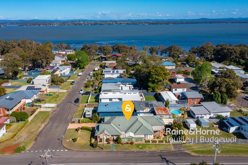 Photo - 16 Eighth Avenue, Toukley NSW 2263 - Image 17