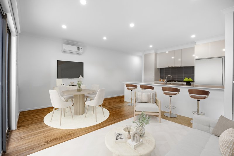 Photo - 16 Eldenwood Mews, Canadian VIC 3350 - Image 3