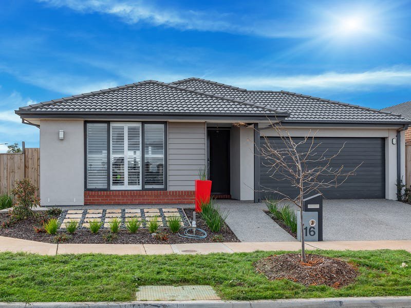 16 Elenour Drive, Bonnie Brook VIC 3335