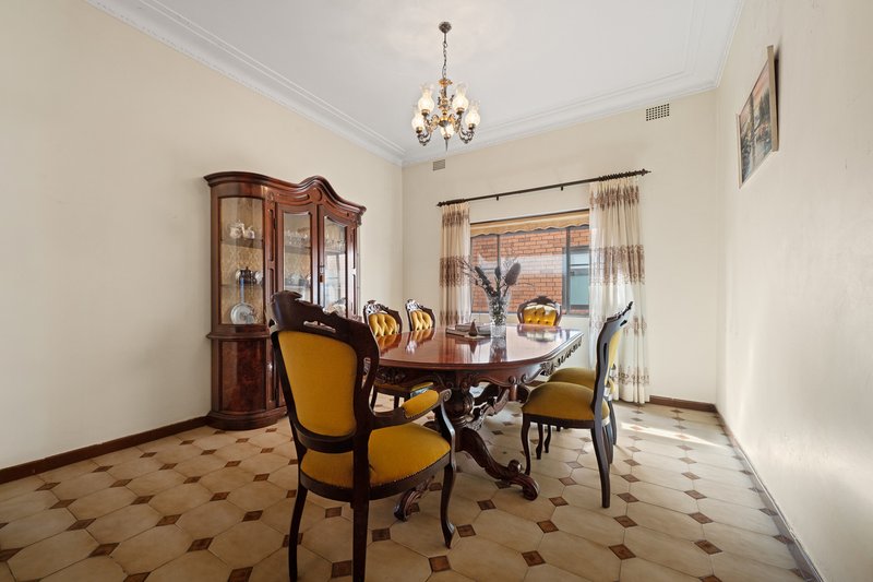 Photo - 16 Elizabeth Street, Five Dock NSW 2046 - Image 5