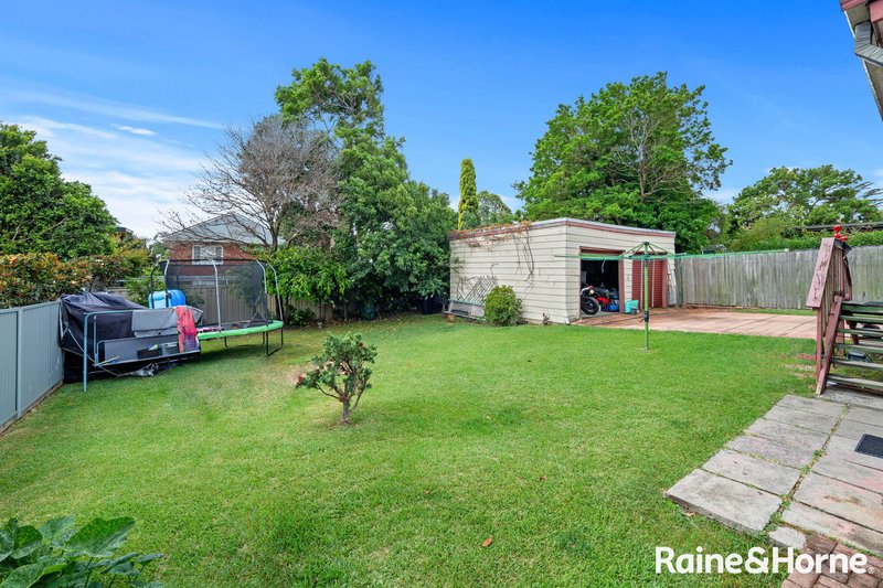 Photo - 16 Elizabeth Street, Kingsgrove NSW 2208 - Image 4