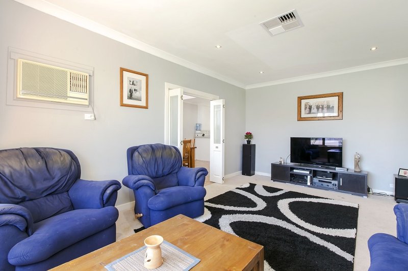 Photo - 16 Elizabeth Street, Reynella SA 5161 - Image 3