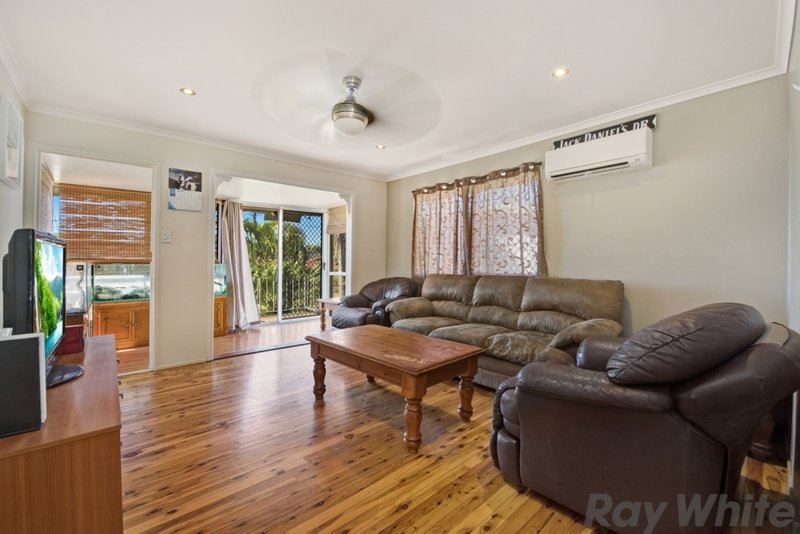 Photo - 16 Elna Court, Deception Bay QLD 4508 - Image 2