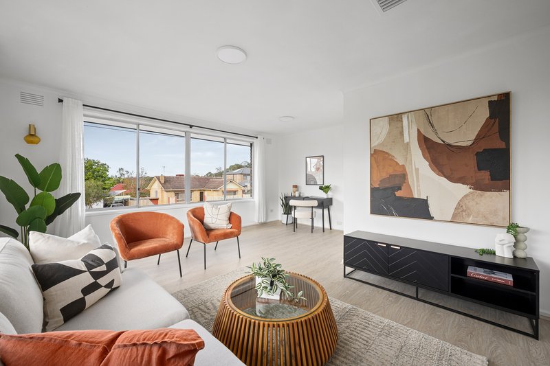 Photo - 16 Elvin Street, Macleod VIC 3085 - Image 2